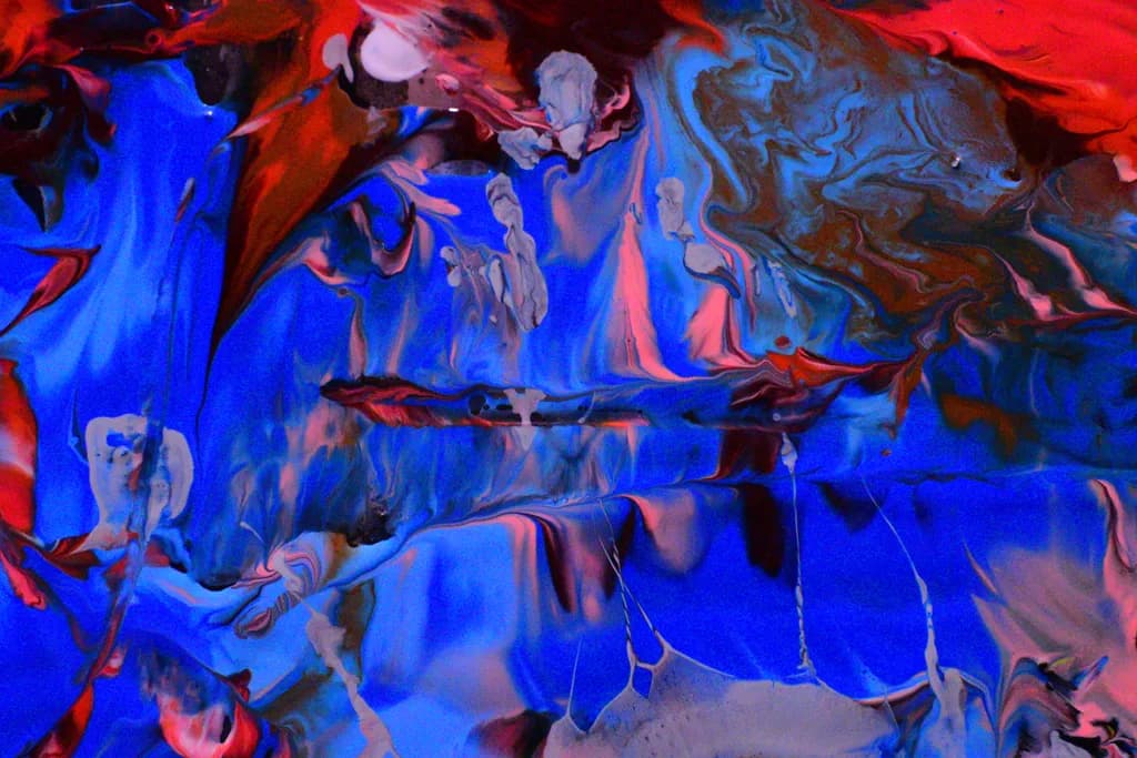 Crimson Currents