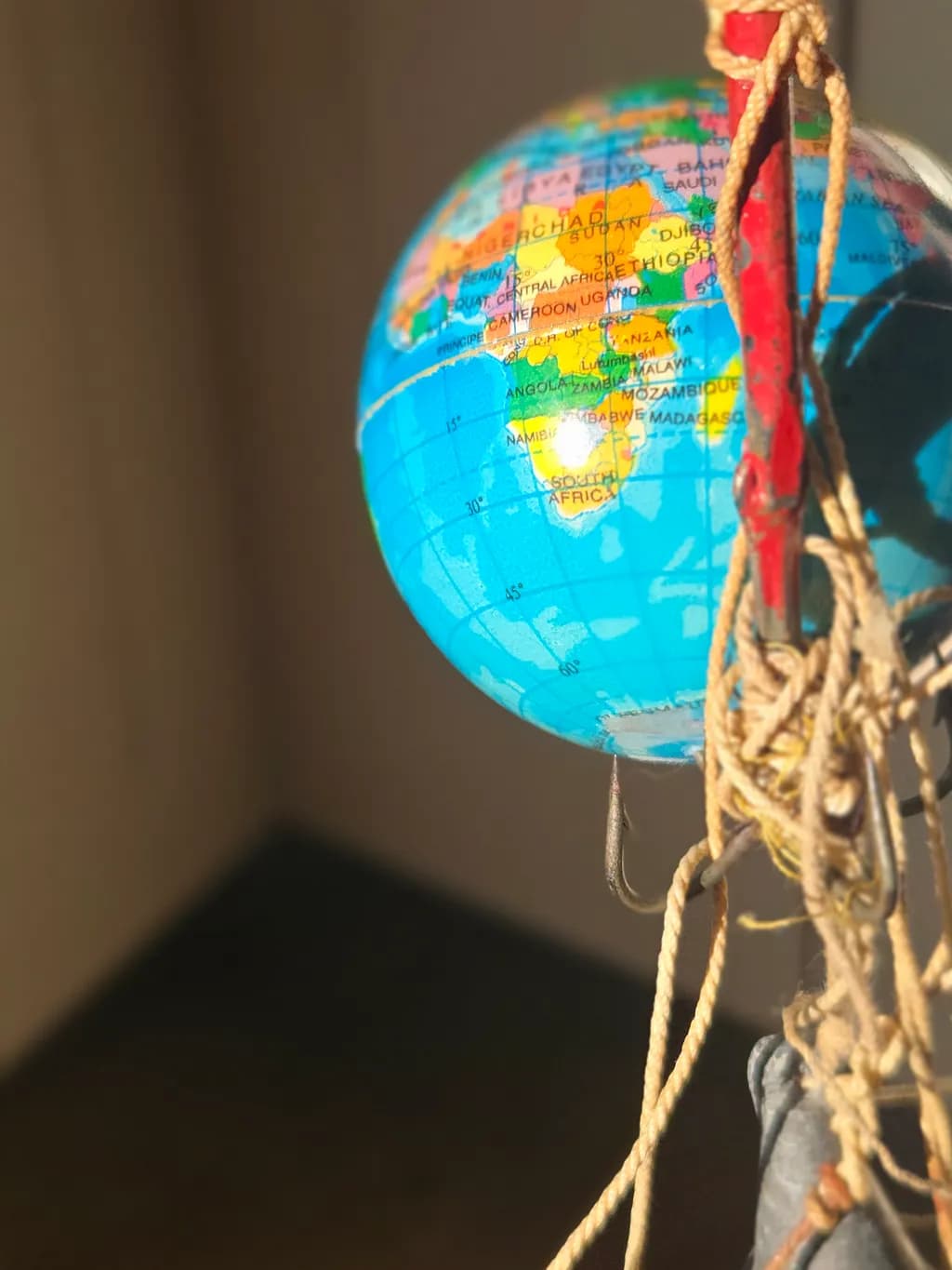 Tethered Globe