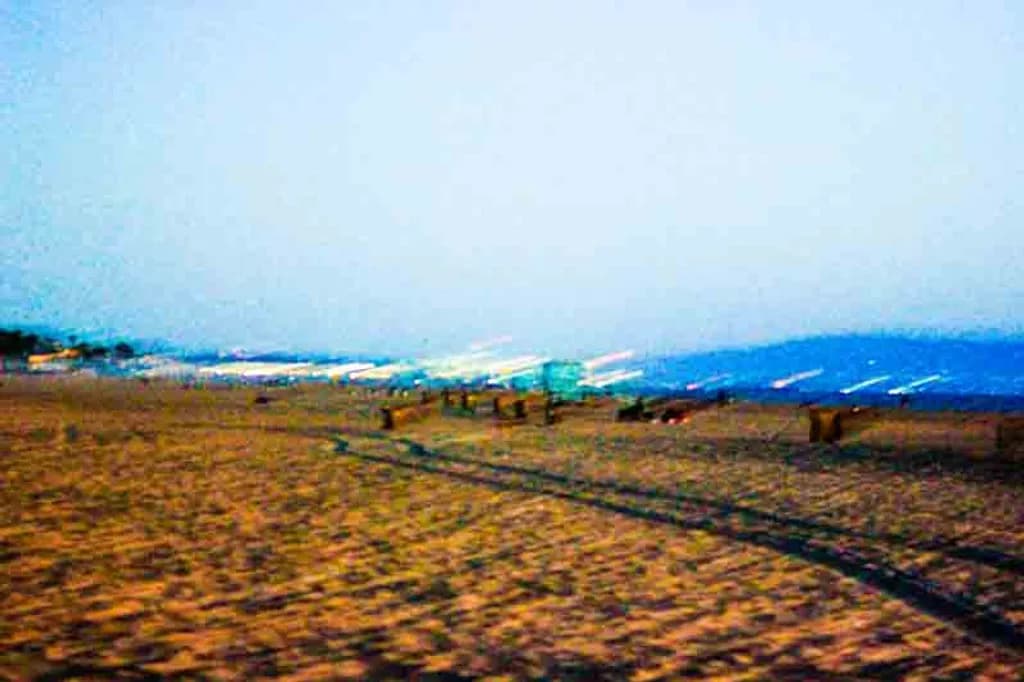Shake Dusk Beachscape