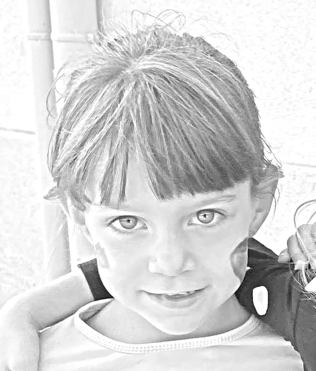 Valeria Glance