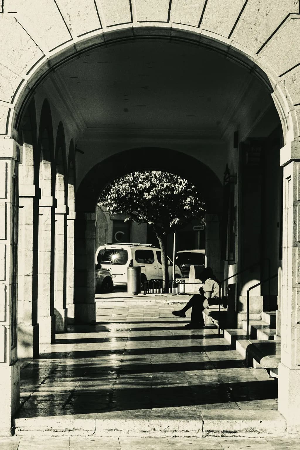 Archway Silence