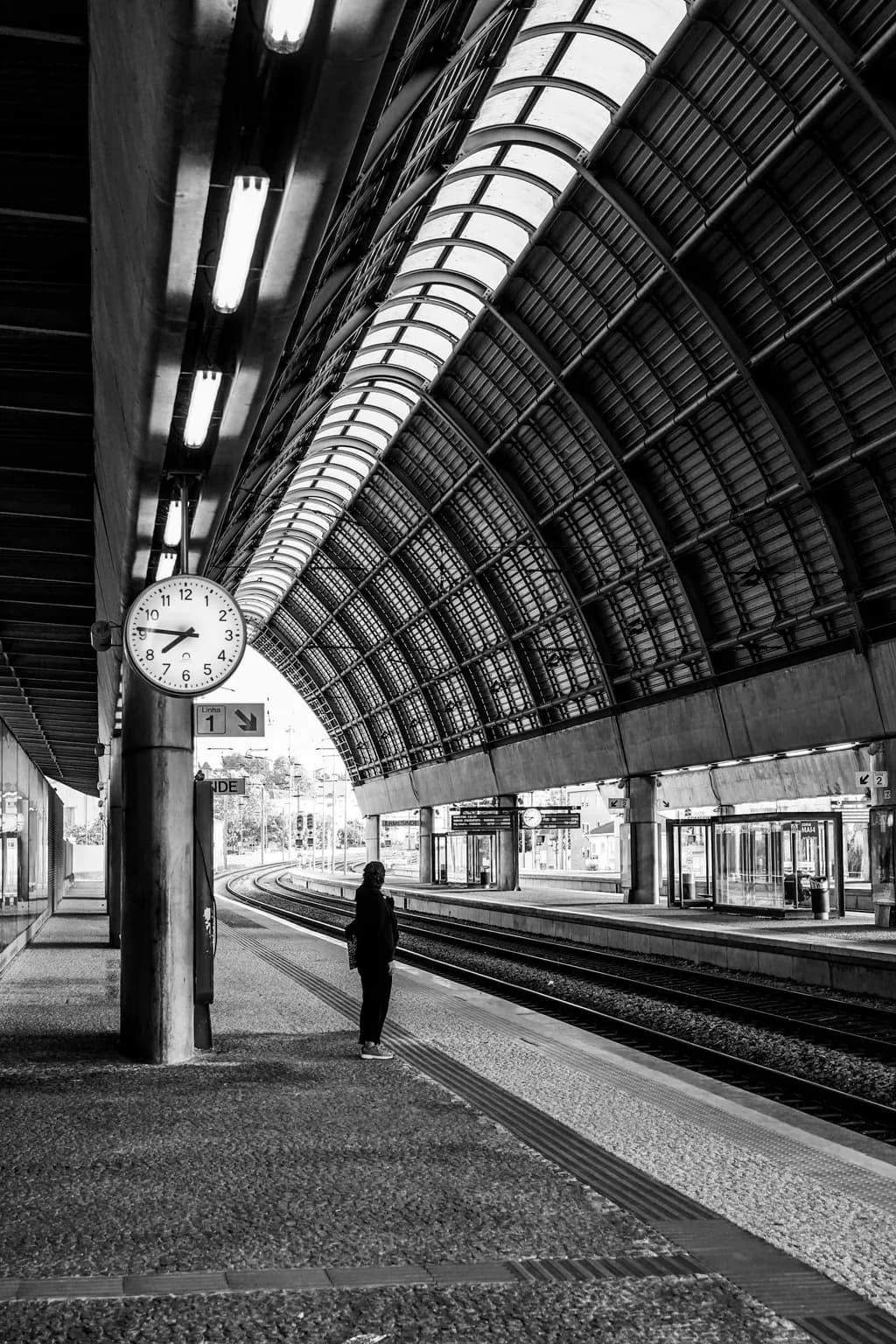 Curved Canopy Station