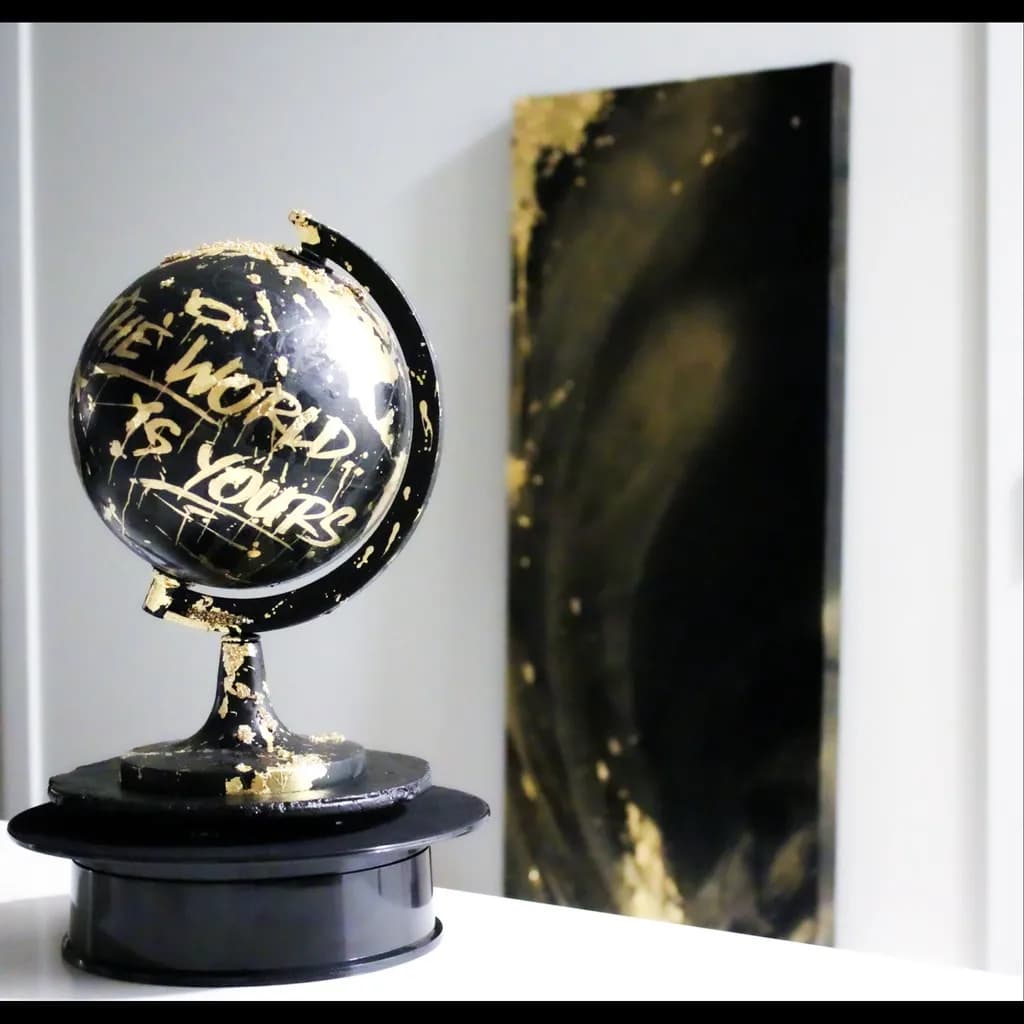 The World Is Yours Globe