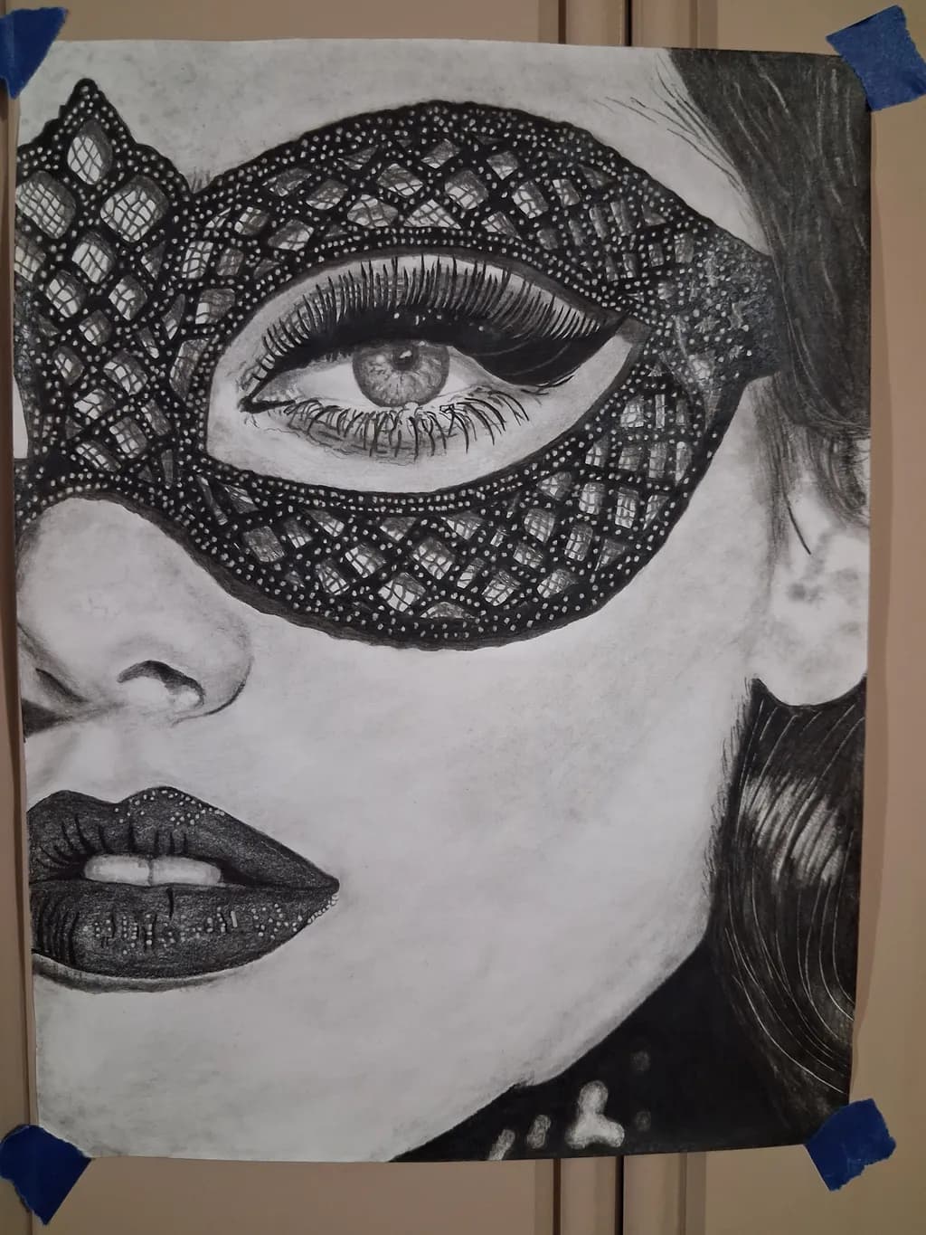 Lace Veil Glance
