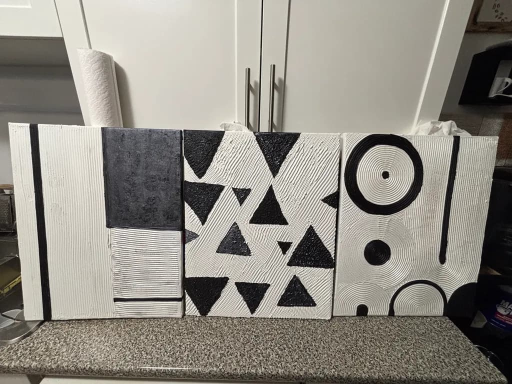 Monochrome Geometry