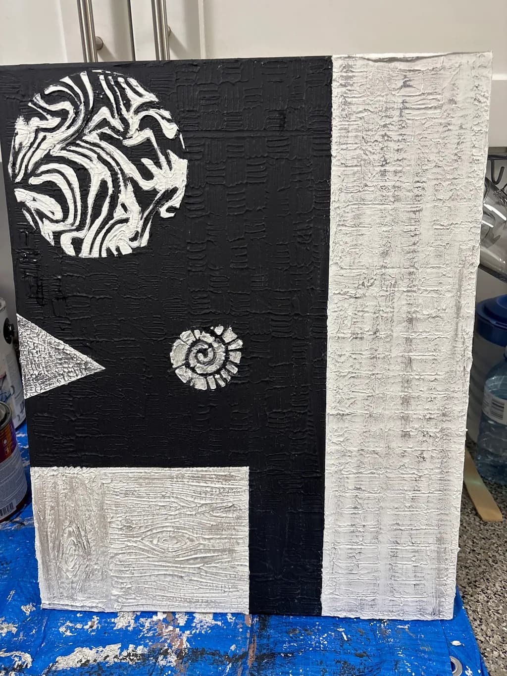 Monochrome Geometry