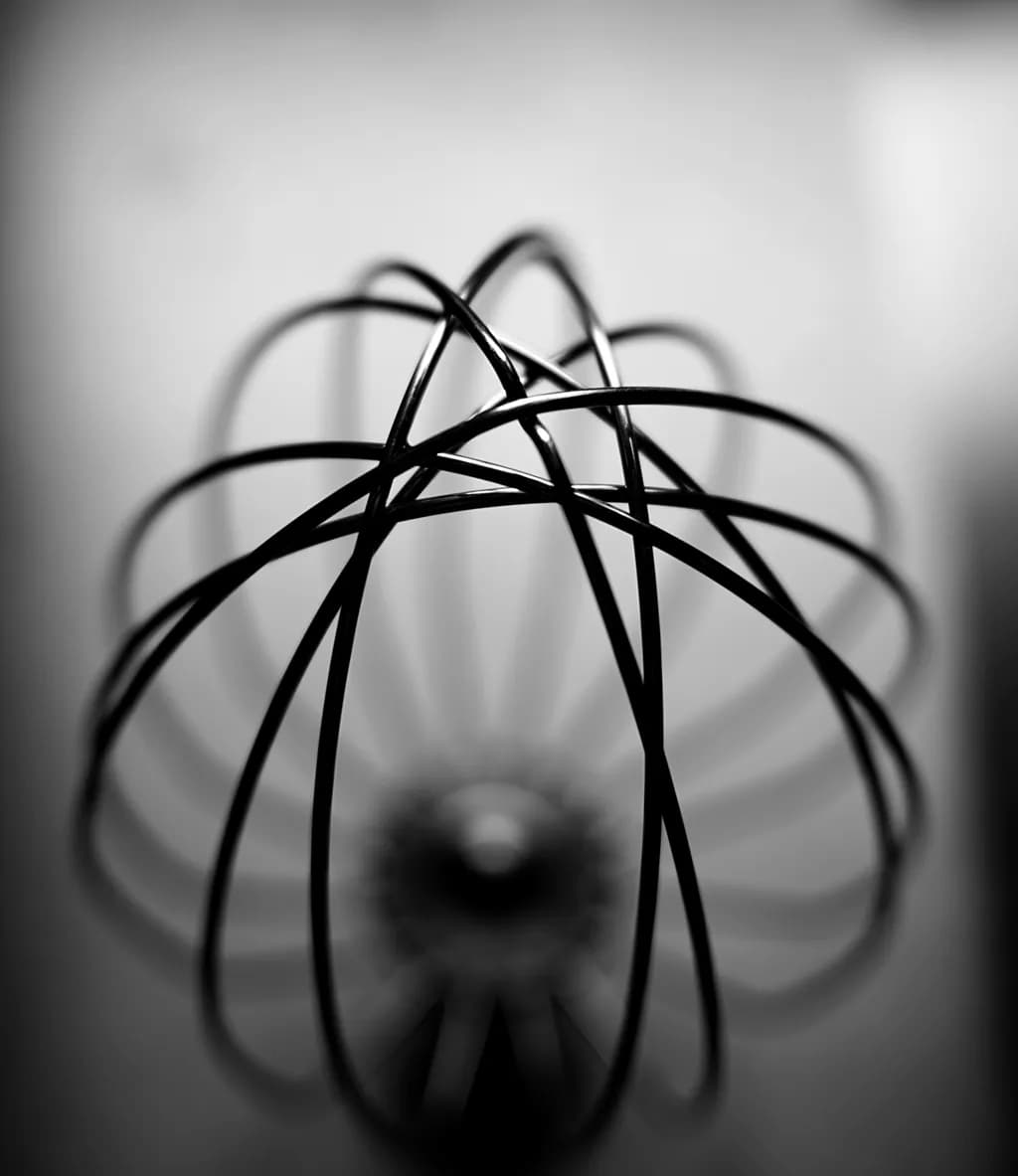 Metal Whisk Sphere