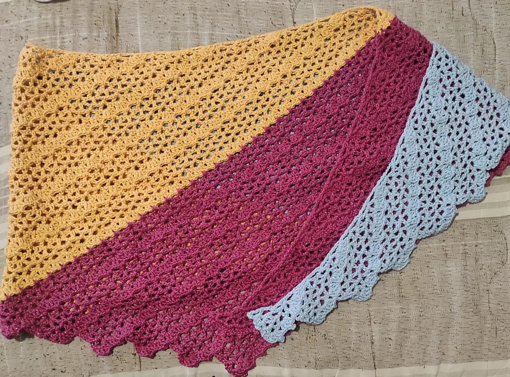Tri-Tone Crochet Shawl
