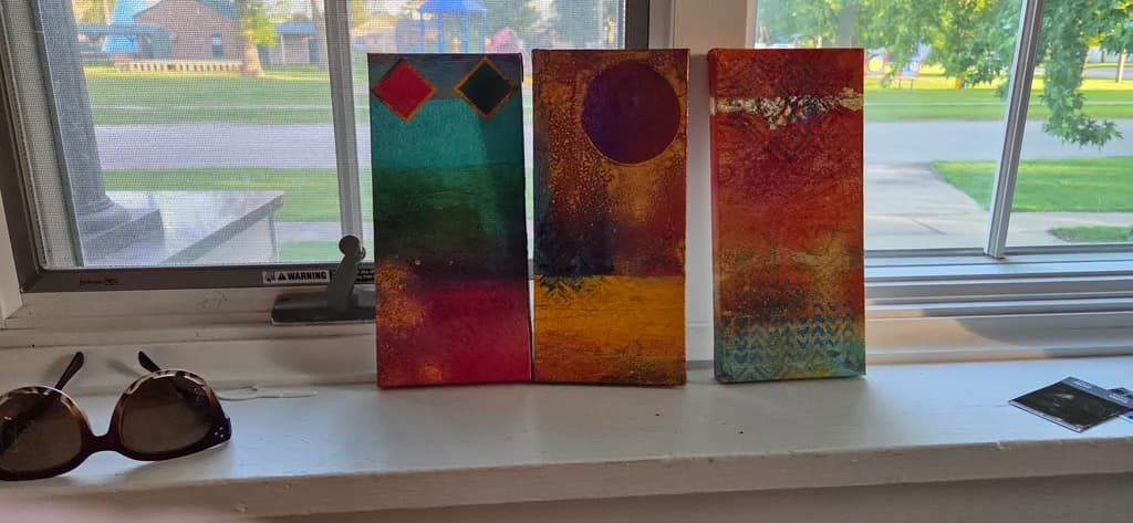 Sunset Geometry Trio