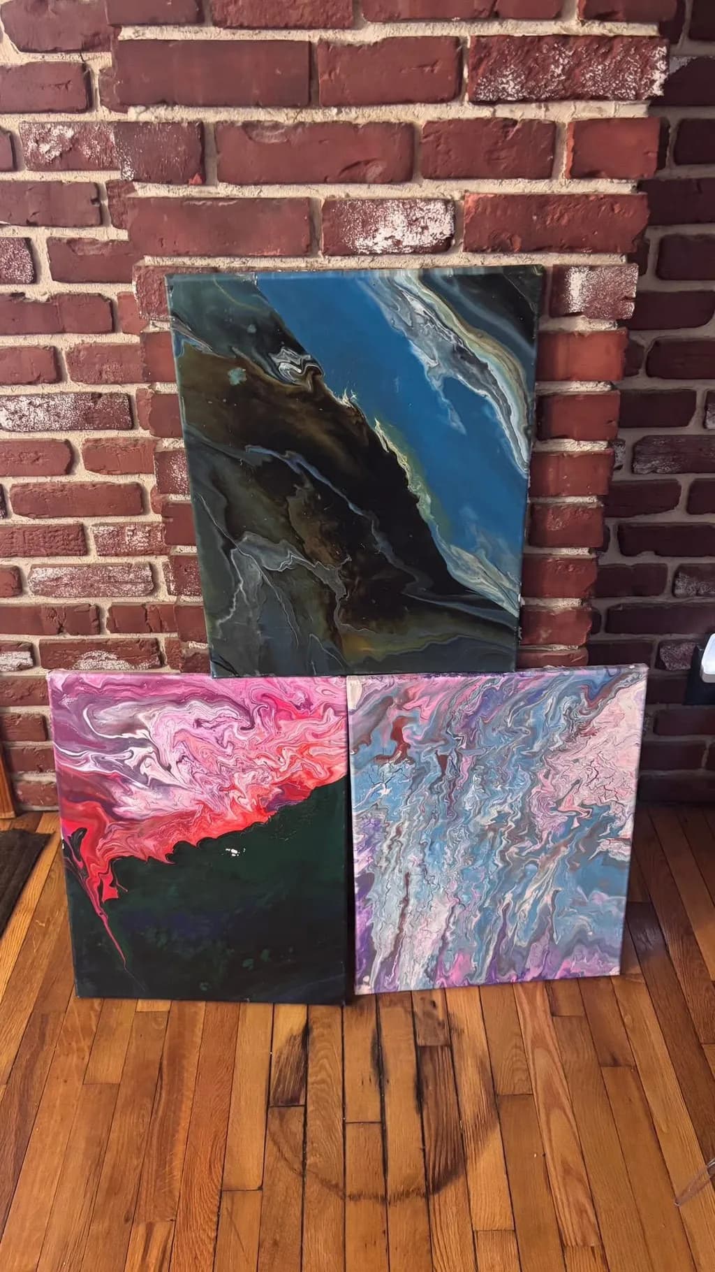 Turbulent Currents