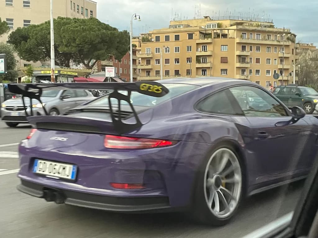 Purple GT3 RS Speedster