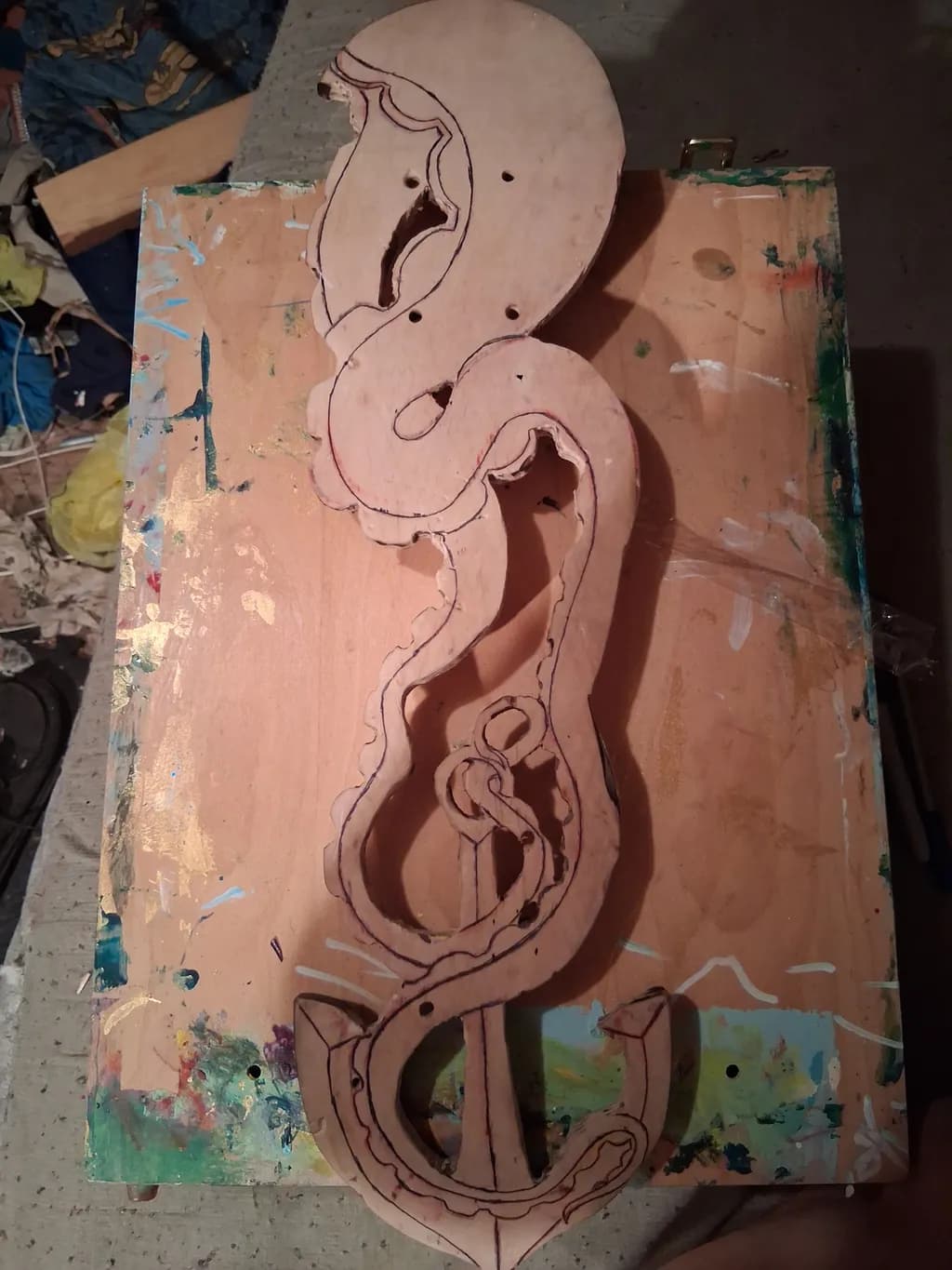 Carved Anchor Cutout