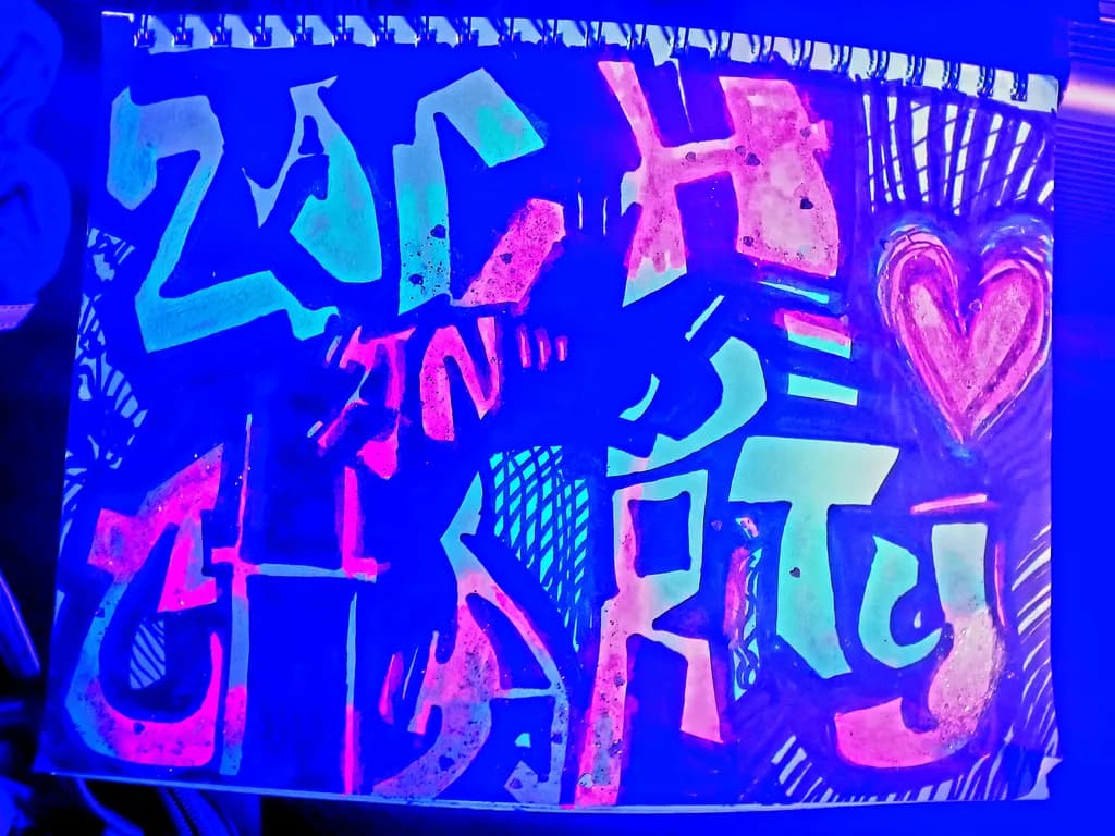 Neon Graffiti Heart