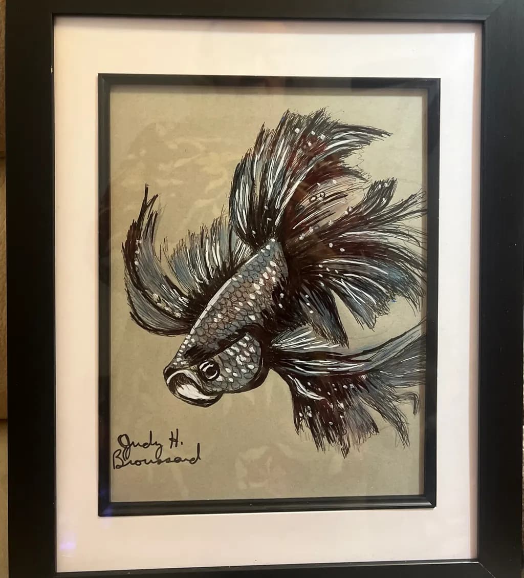 Silver Betta Motion