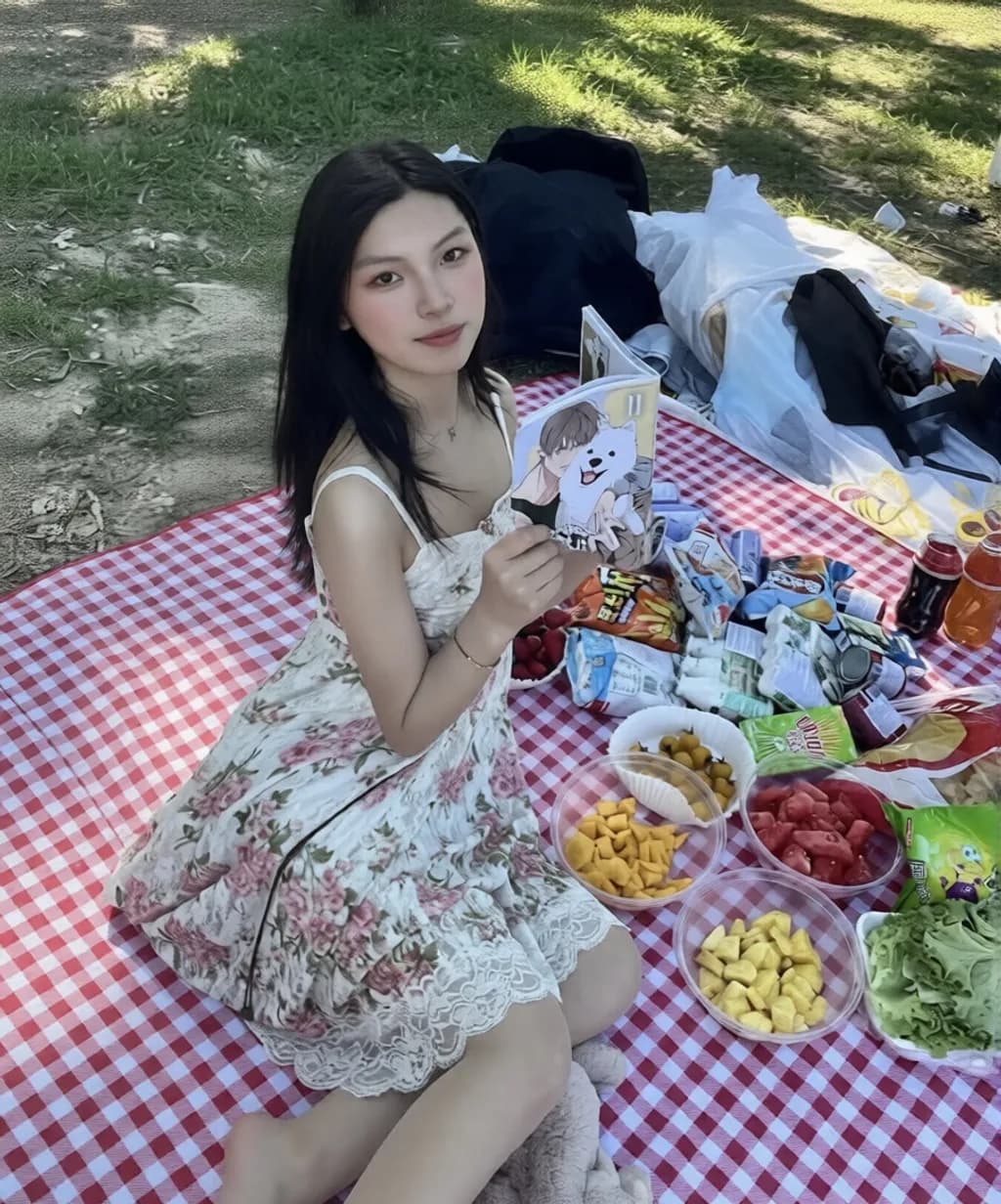 Picnic Reverie