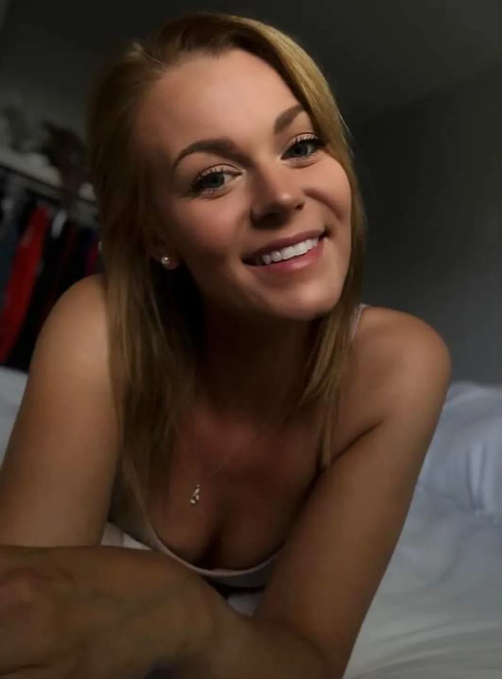 Radiant Glance