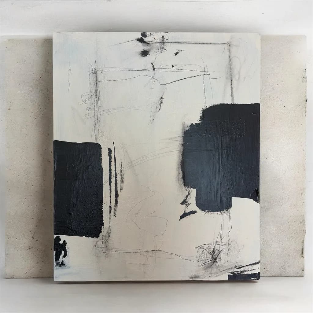 Monochrome Fracture