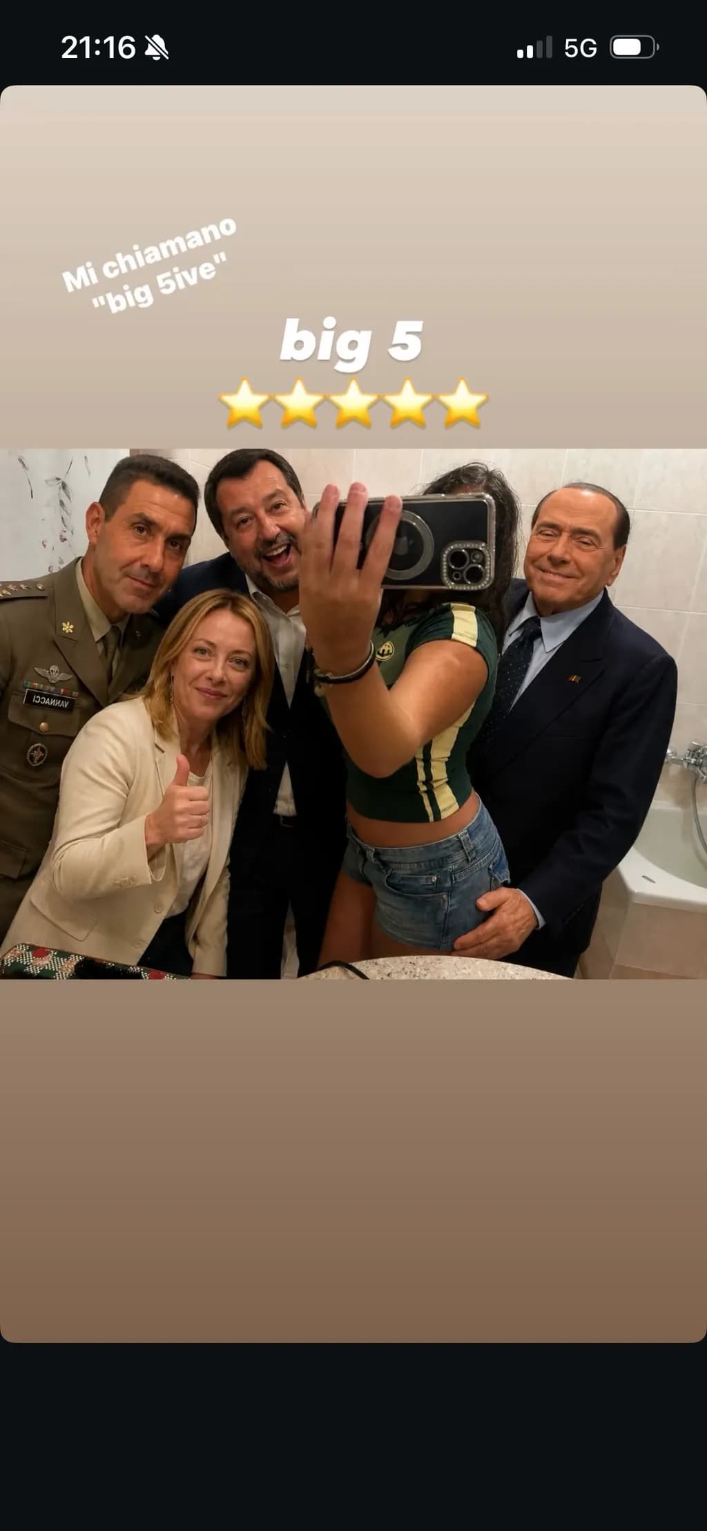 Big Five Selfie