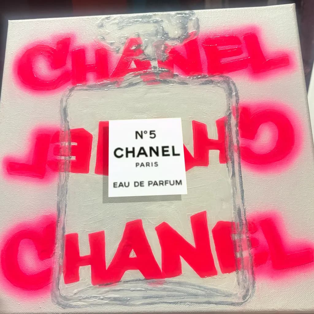 Spray Me Chanel