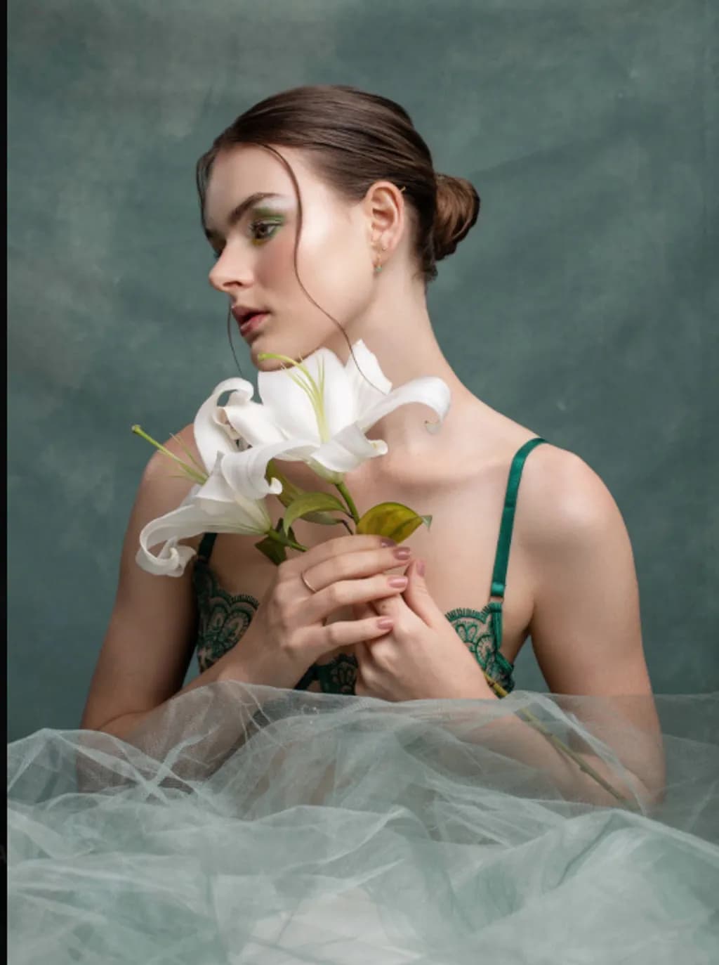 Silent Lily Embrace
