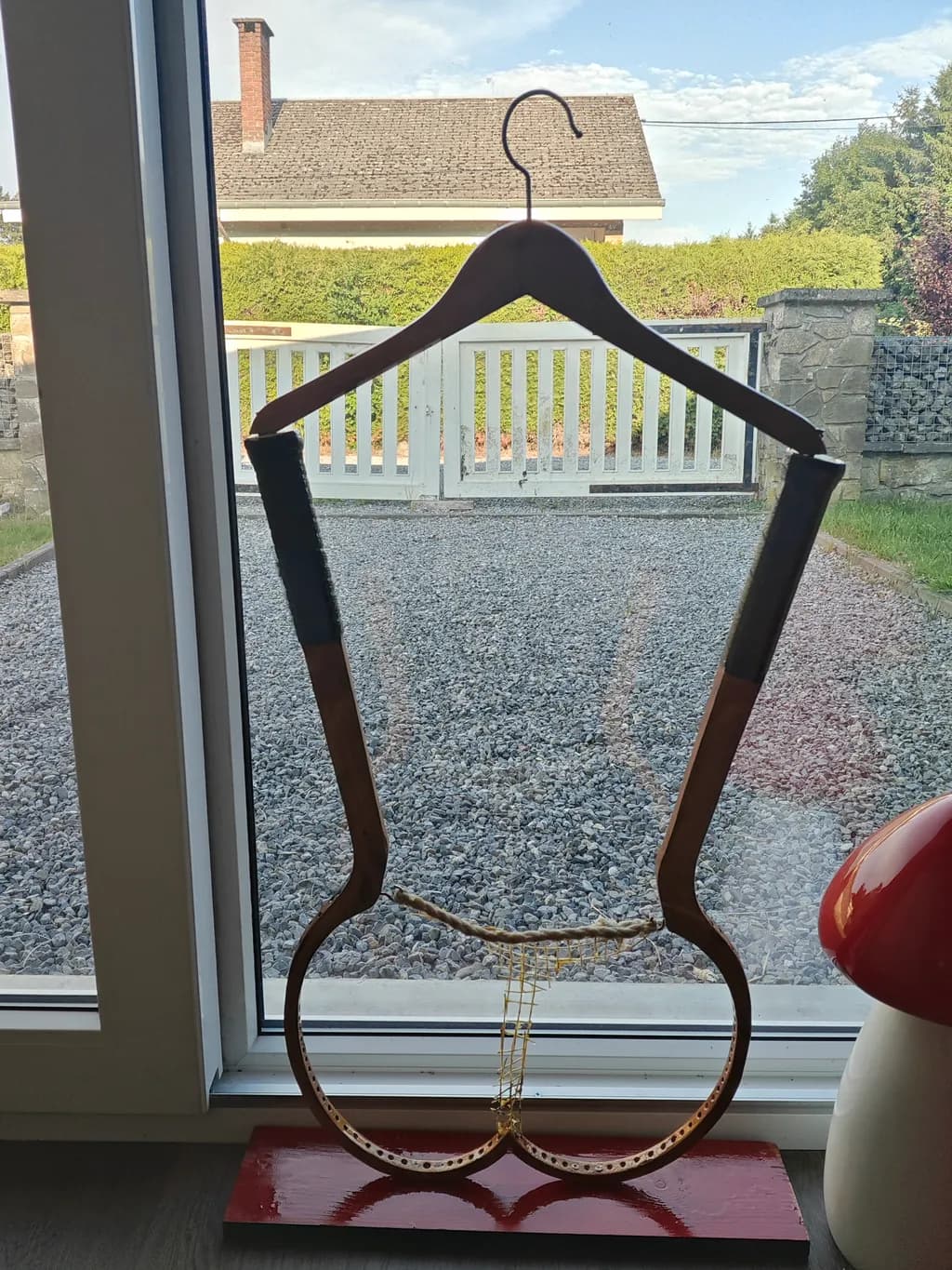 Hanger Form