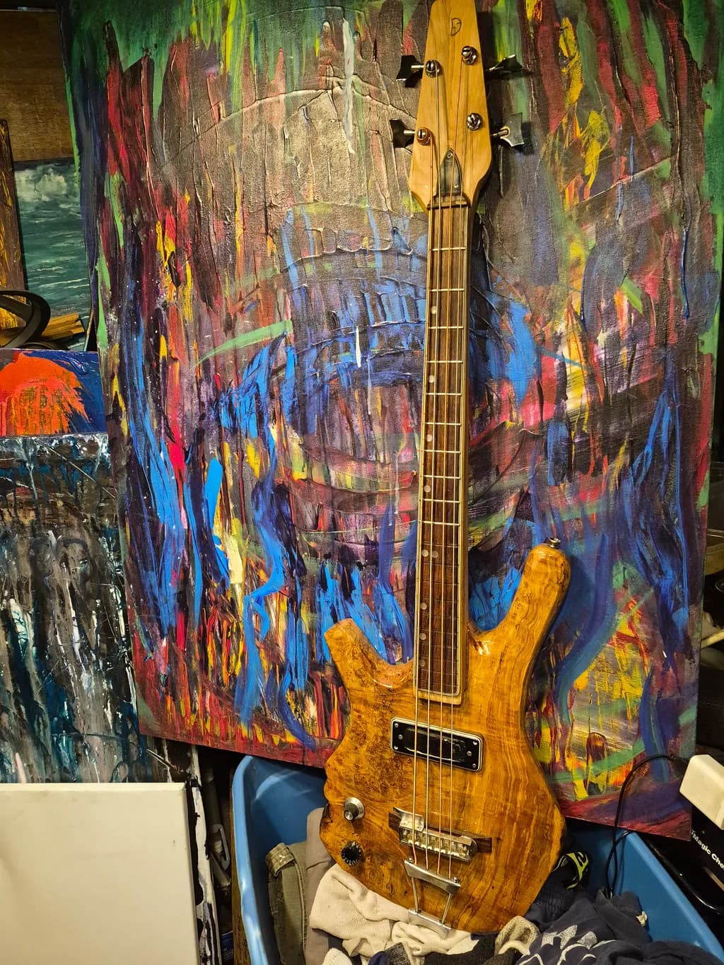 Abstract Groove