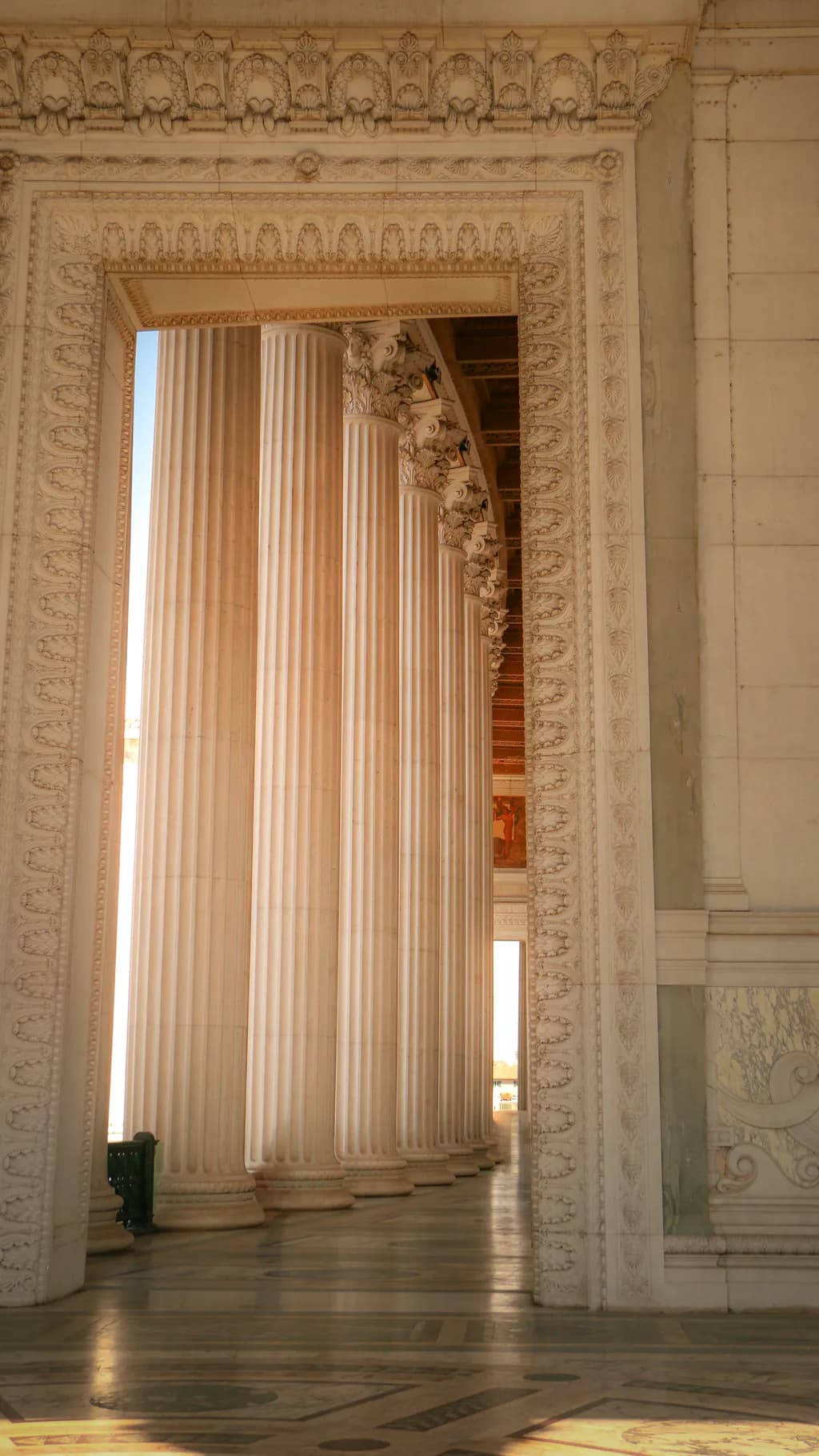 Grand Corinthian Passage