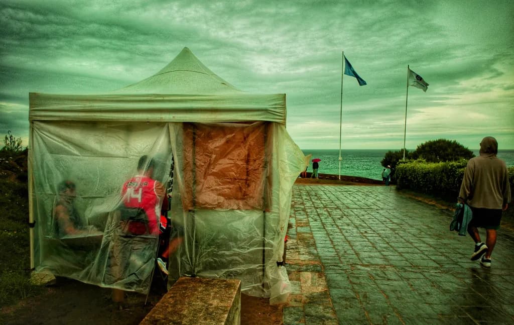 Rainy Shelter