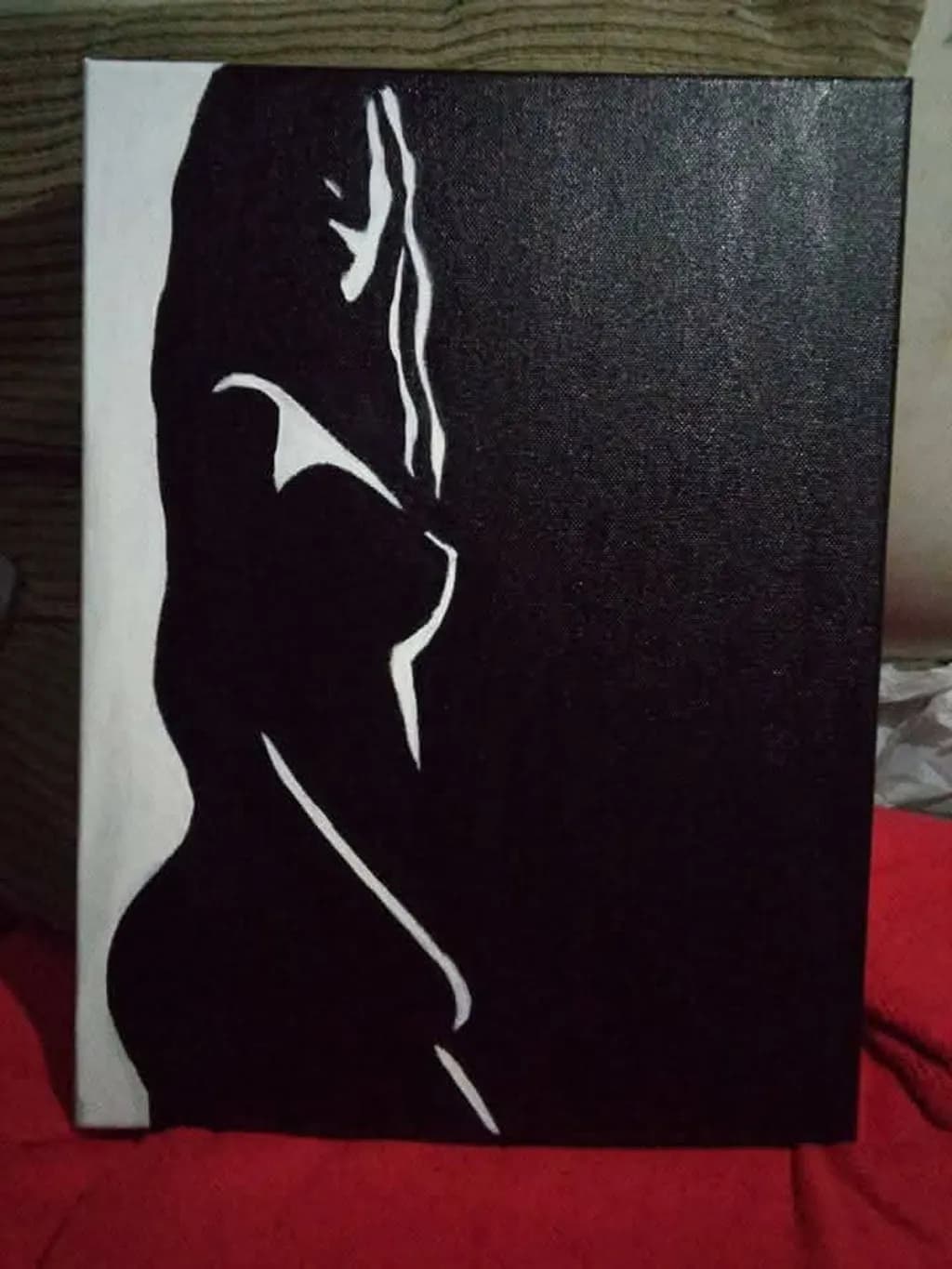 Contour Contrast