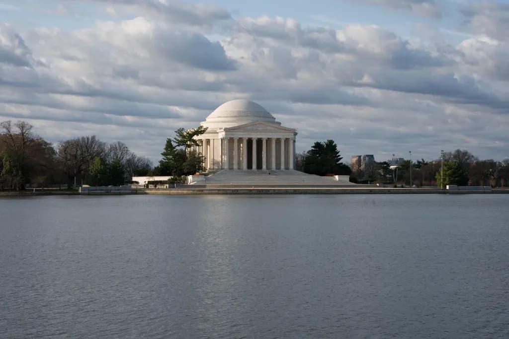 Jefferson Memorial Reflections