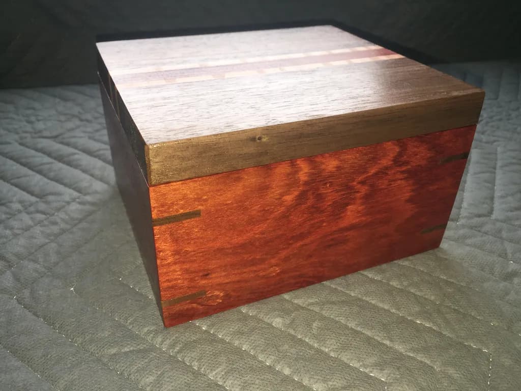 Two-Tone Keepsake Box