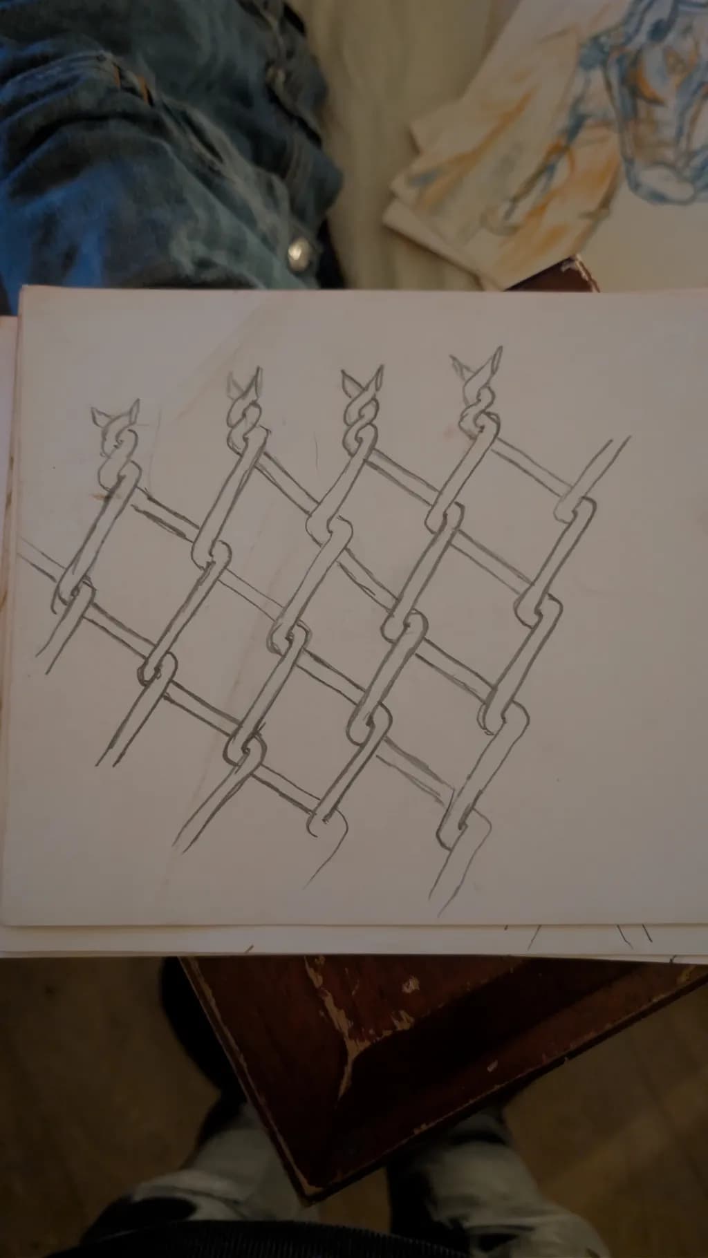 Interwoven Links