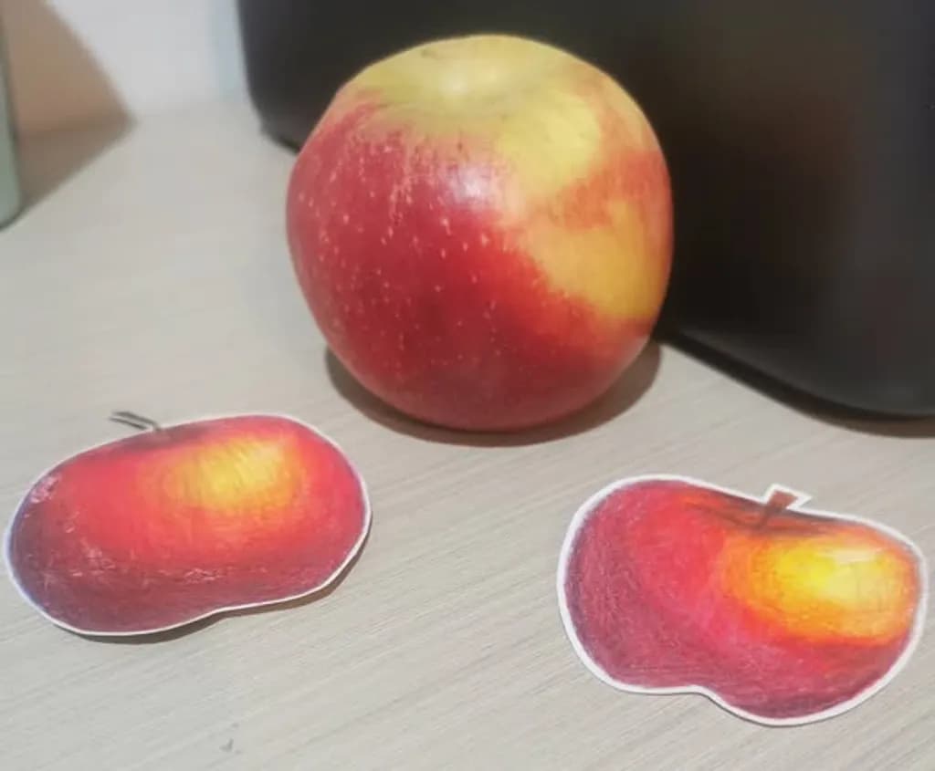 Apple Trio Illusion