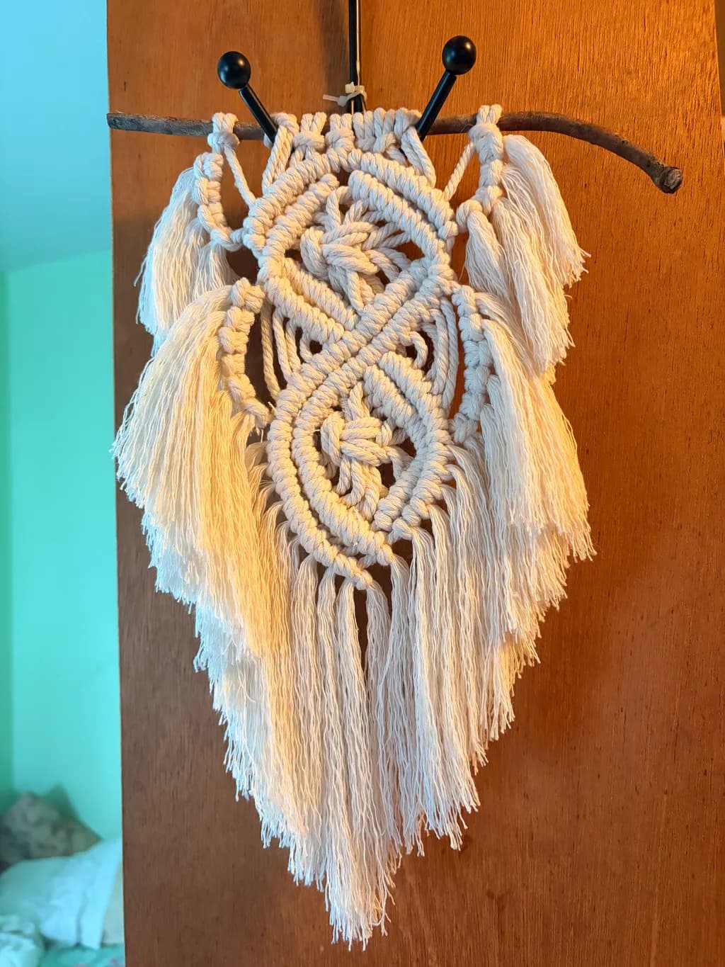 Knotted Harmony