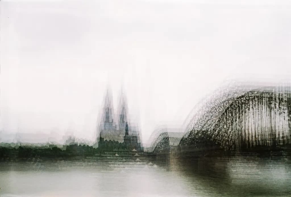 Blurred Horizon