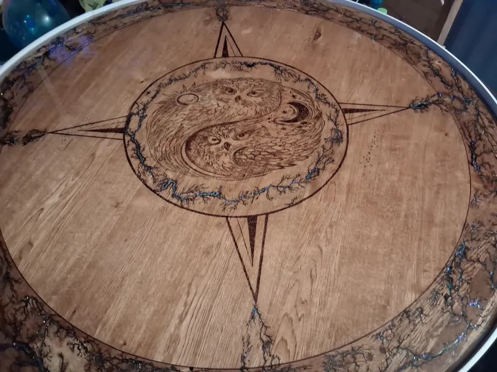 Owl Compass Table