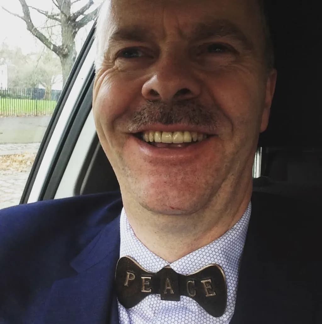 Peace Bowtie