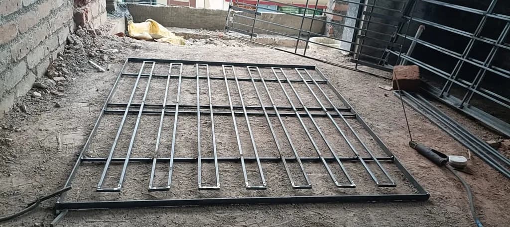 Steel Gate Framework