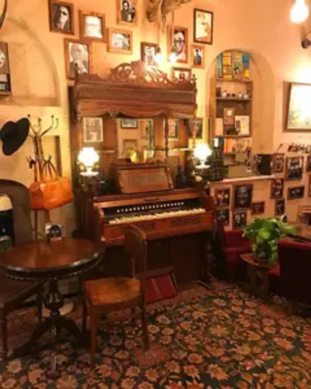 Vintage Parlor Harmony