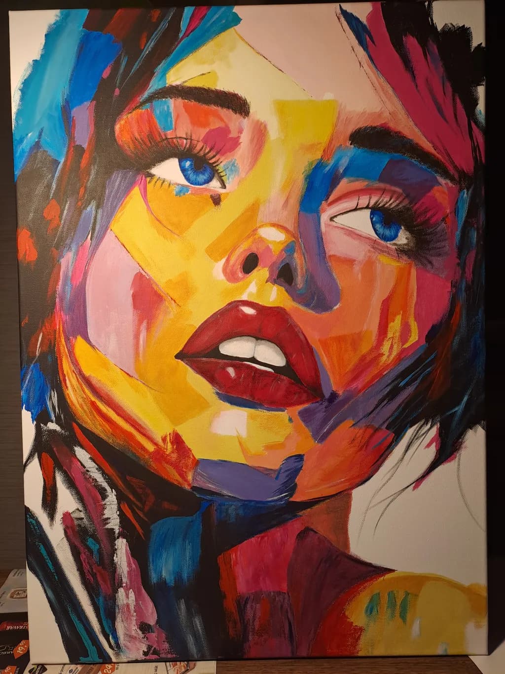 Chromatic Gaze