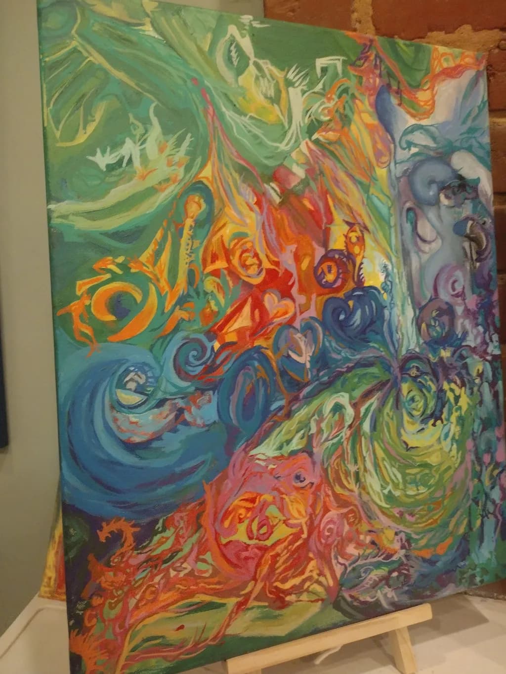 Kaleidoscopic Currents