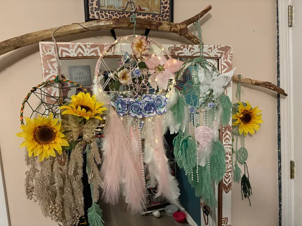 Rustic Bloom Dreamcatcher