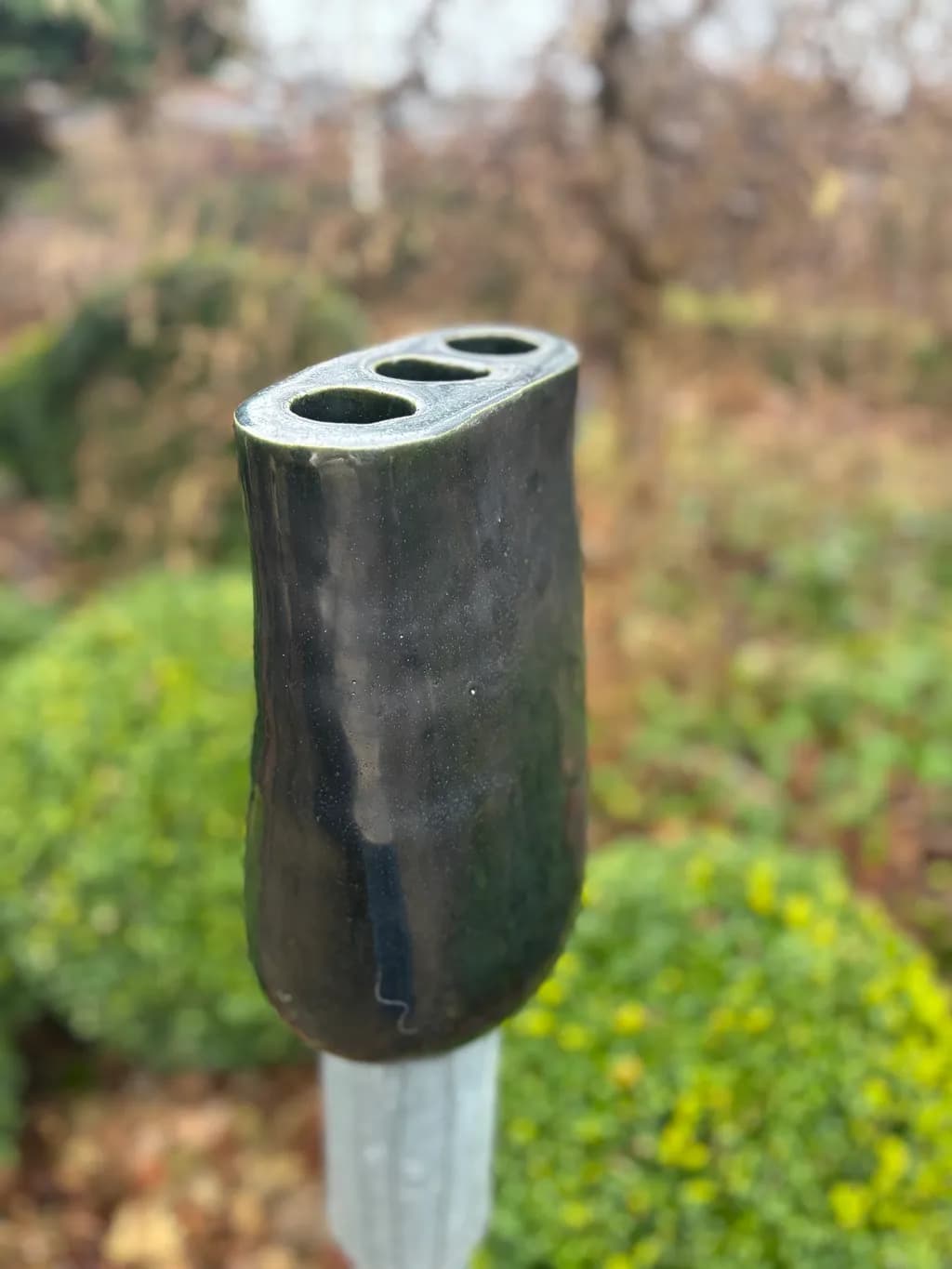 Tri-Hole Ceramic Spike