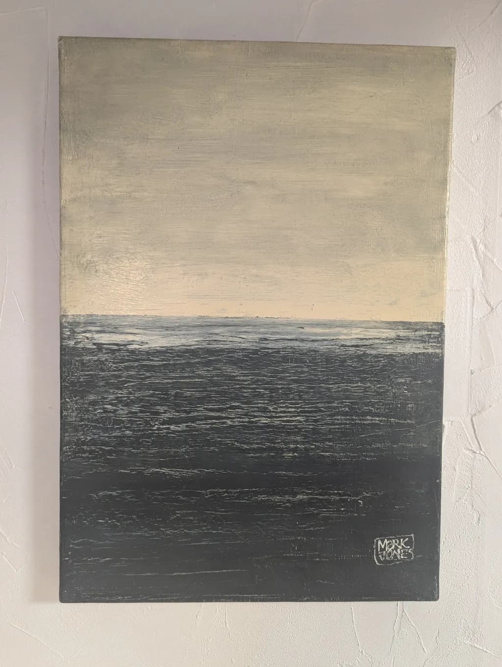 Muted Horizon