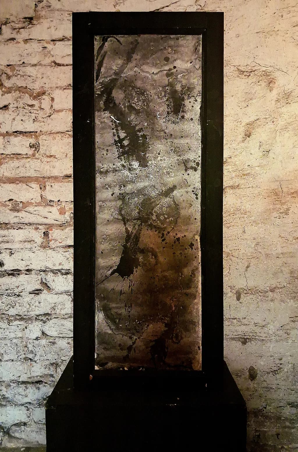 Fragmented Echoes