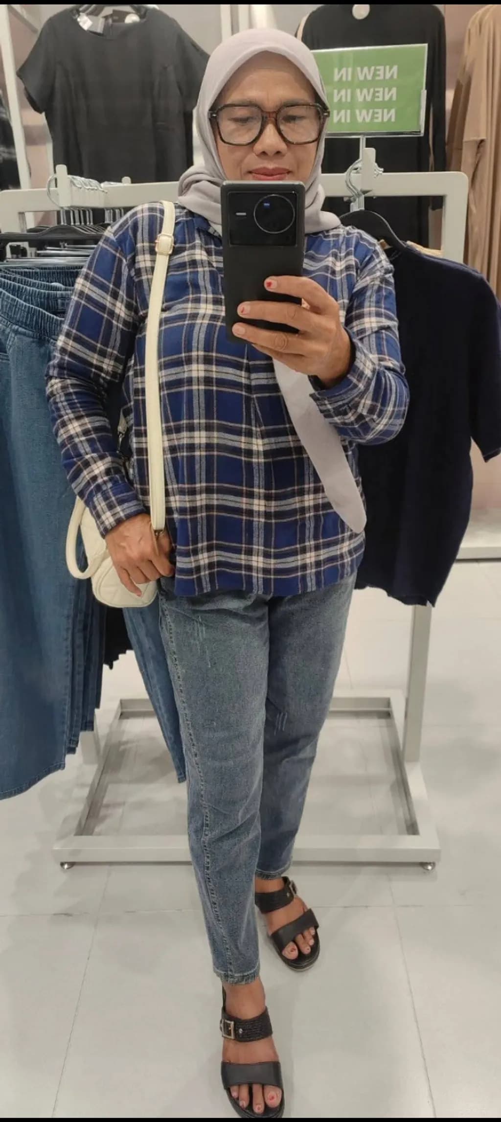 Casual Plaid Reflection