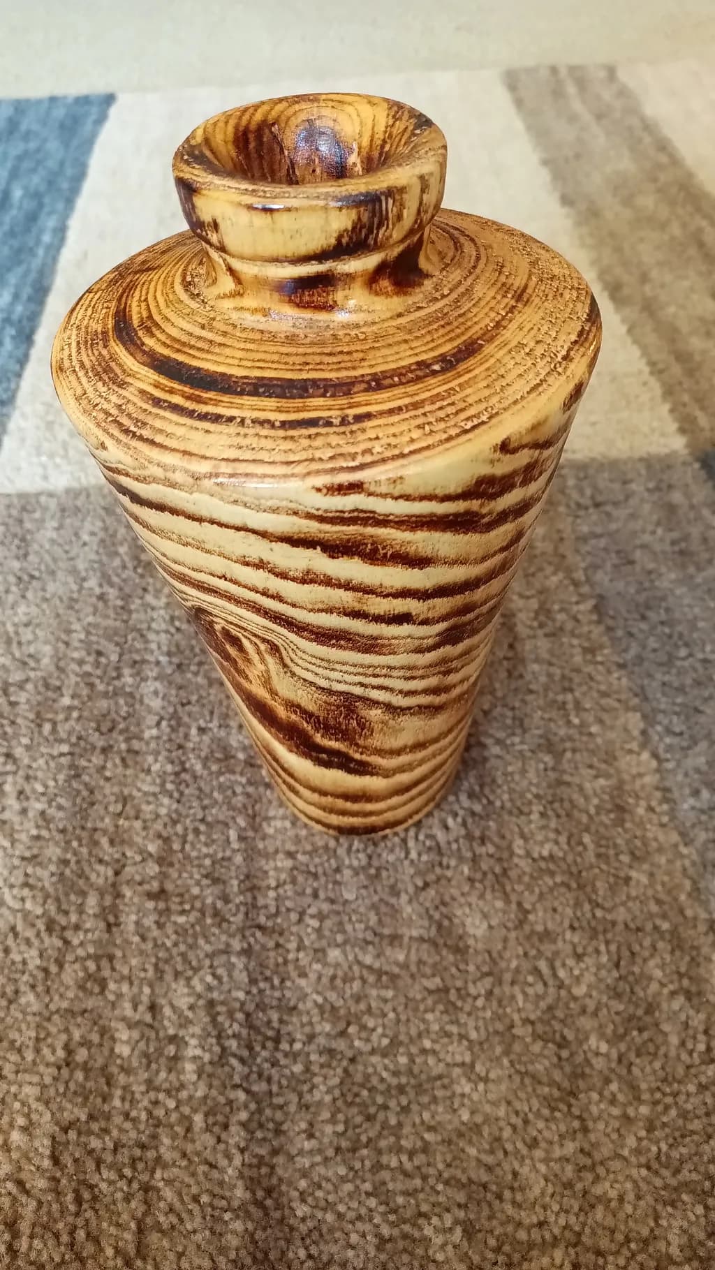 Wood Grain Vessel