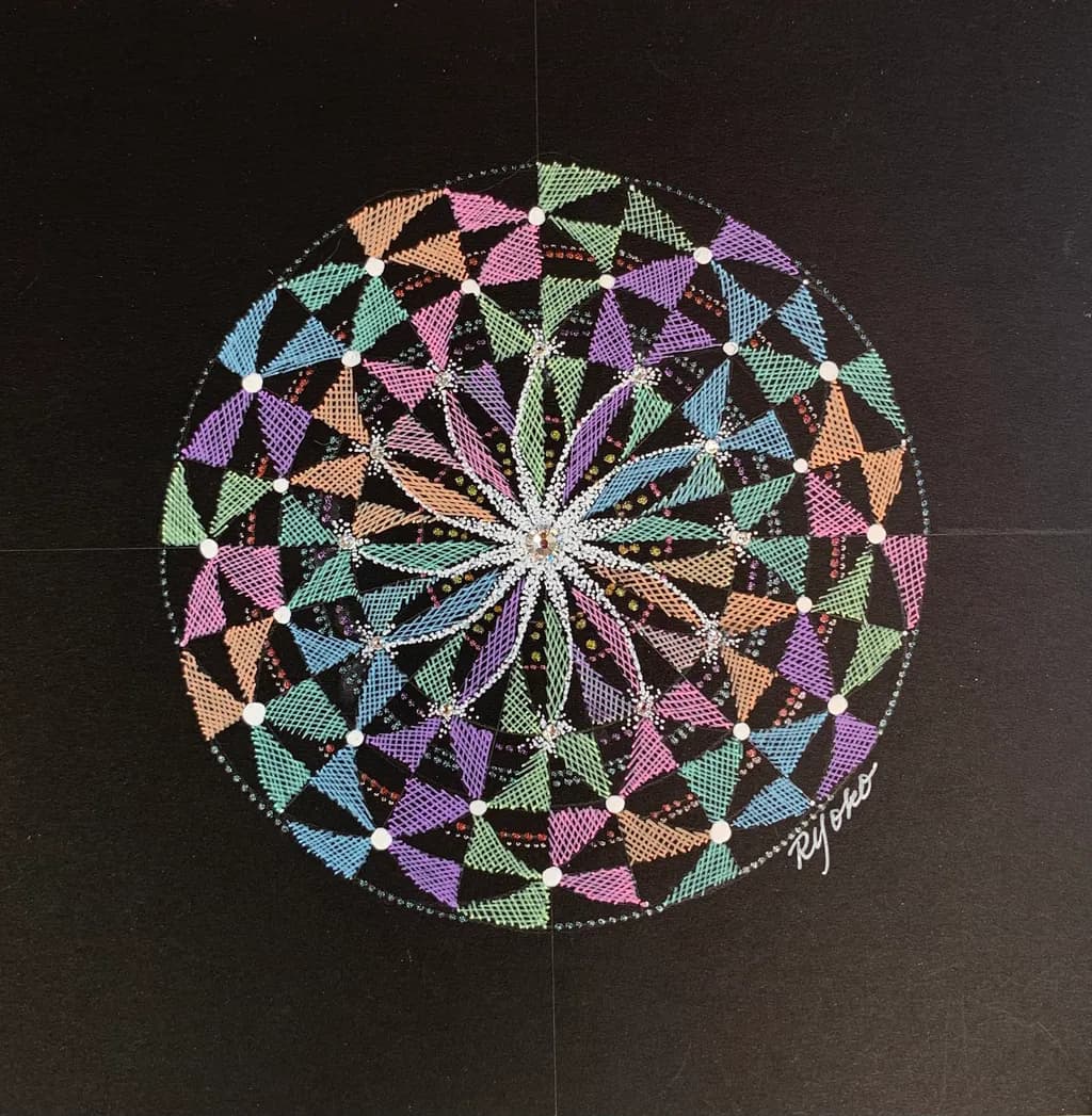 Geometric Circle Pattern