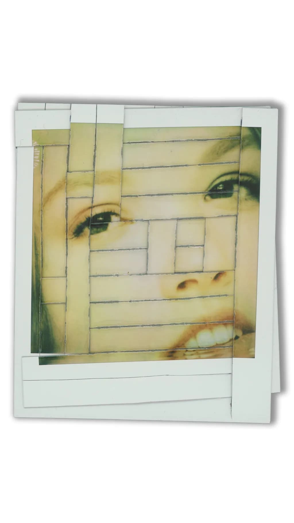 Woven Polaroid Face