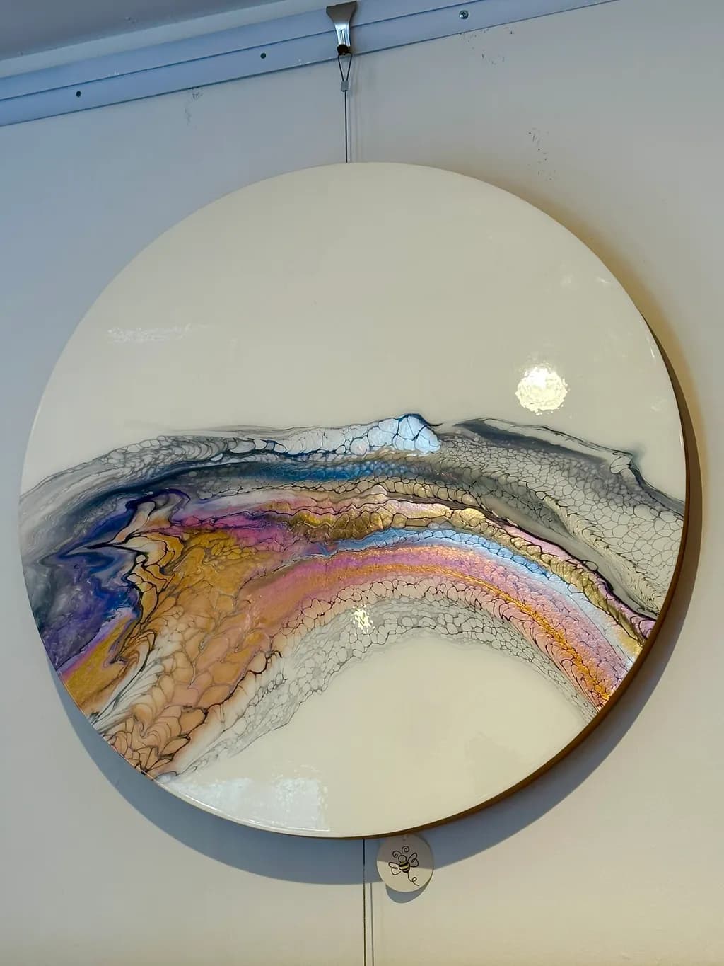 Iridescent Wave